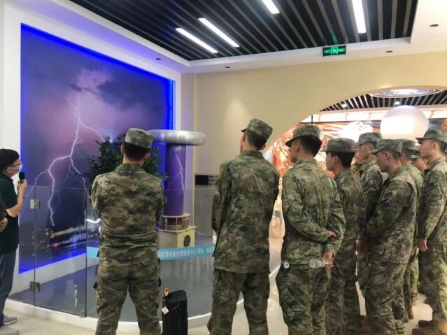 6月 看云識(shí)天氣 科技擁軍強(qiáng)國防_3