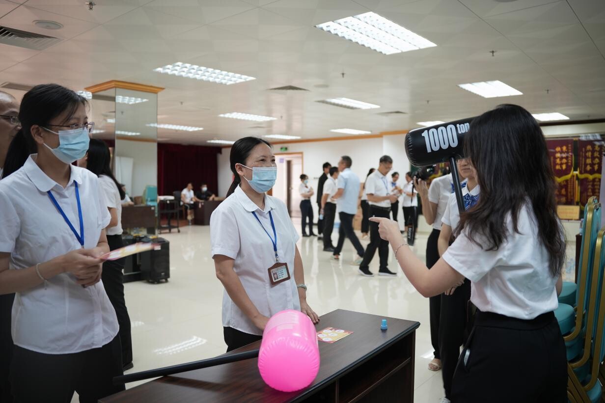 歡聚中秋佳節(jié) 政銀共譜未來--開平市政務(wù)服務(wù)數(shù)據(jù)管理局舉辦黨建、團(tuán)建、工會共建活動_4