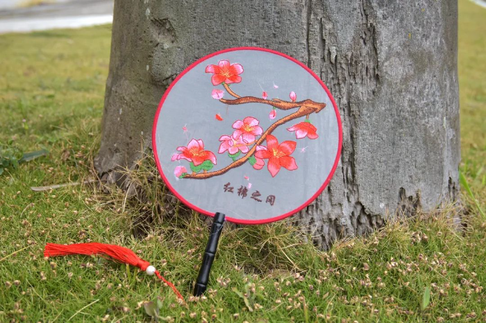 9116d79b54661e5efd2b6bdaf479c4c.jpg 圖片