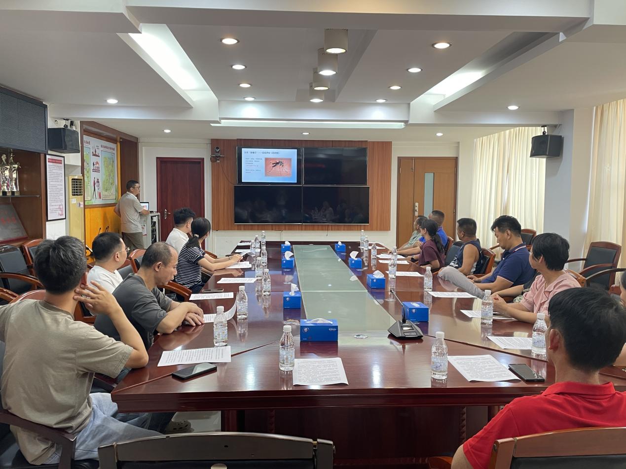 蜆岡鎮(zhèn)開(kāi)展基孔肯雅熱疫情防控宣講 筑牢工業(yè)企業(yè)健康防線