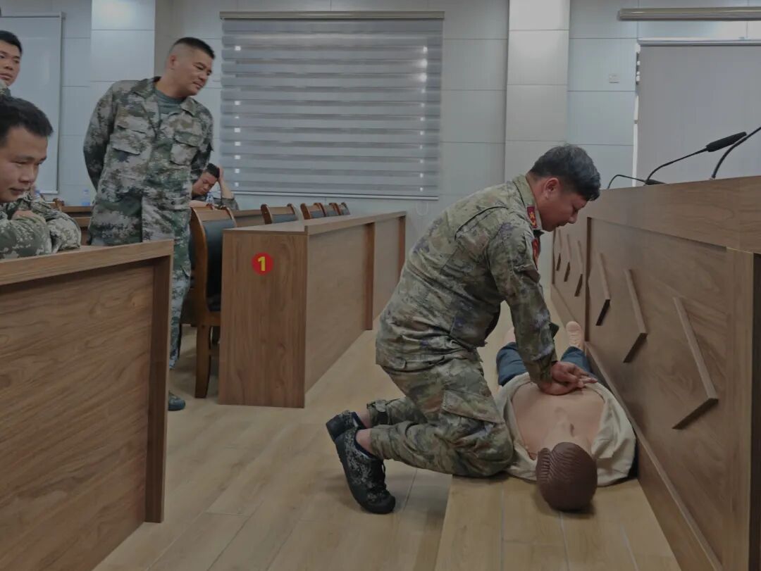 汗水揮灑訓(xùn)練場(chǎng)，礪劍鑄兵正當(dāng)時(shí)——龍勝鎮(zhèn)開(kāi)展民兵應(yīng)急排集訓(xùn)