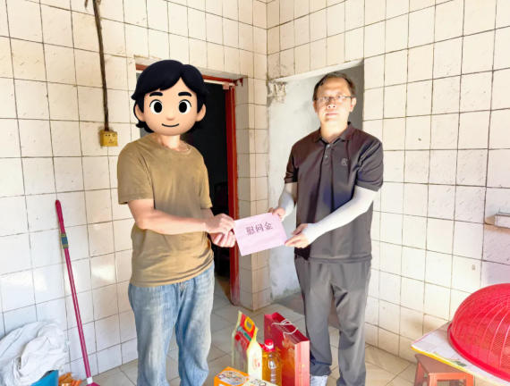 月滿中秋，慰問暖心 | 翠山湖管委會開展中秋節(jié)前走訪慰問困難群眾活動