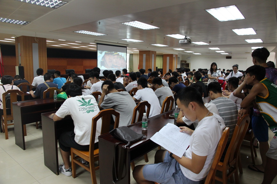 IMG_9436-900.jpg IMG_9436-900.jpg