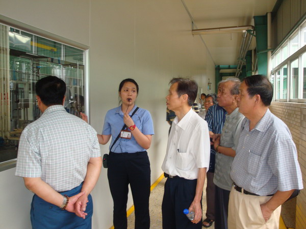 參觀靈芝基地 參觀靈芝基地